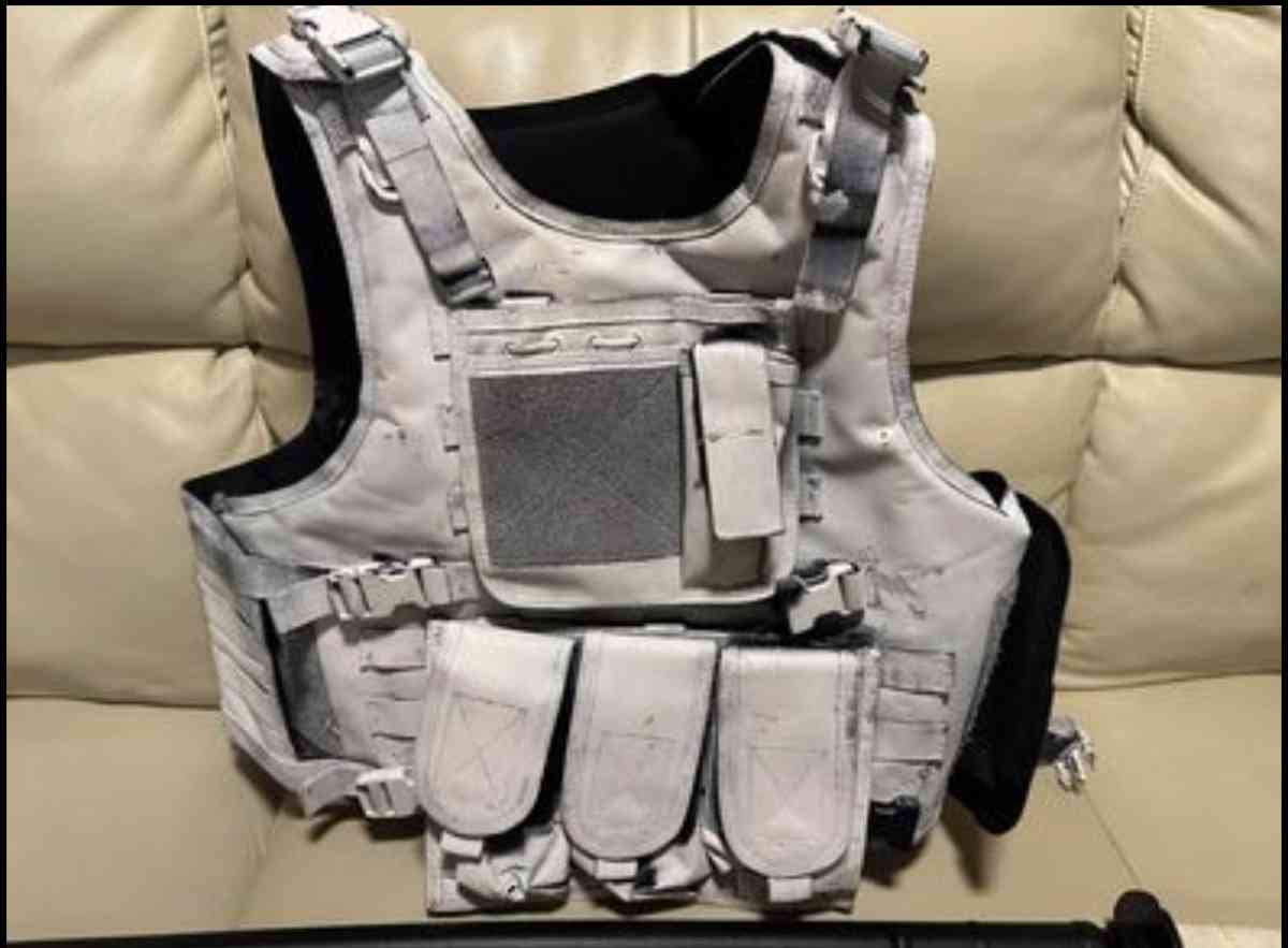 Anbu Itachi cosplay - Plano, Texas - FleaMarketBay