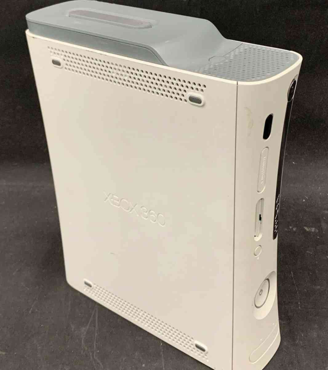 Xbox 360s