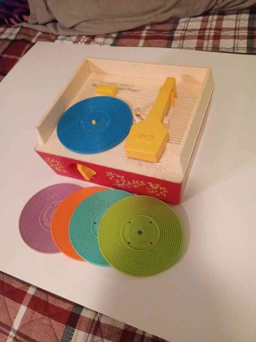 Fisher Price Music Record Player with five records