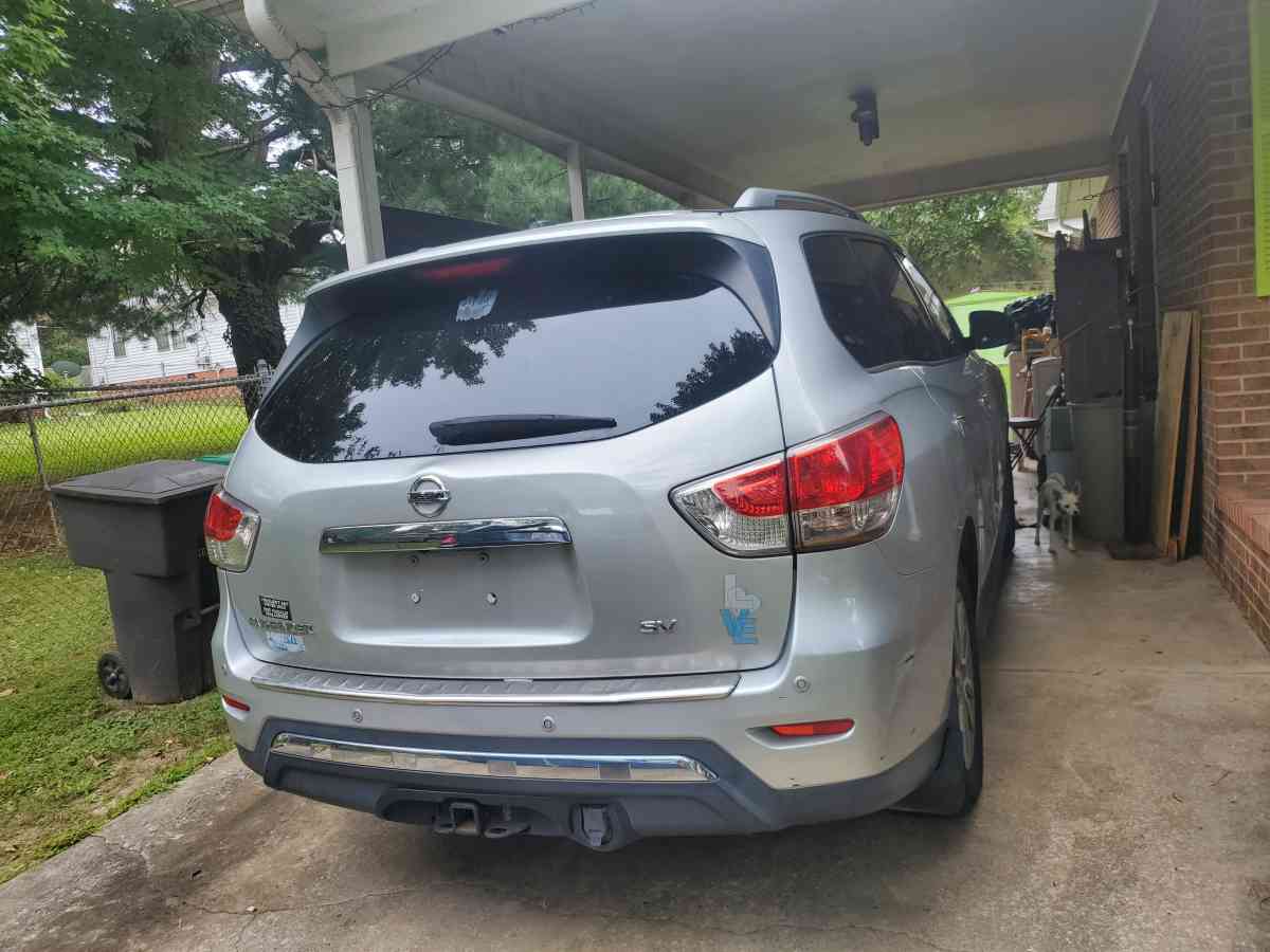 nissan pathfinder 2014 - High Point, North Carolina - FleaMarketBay