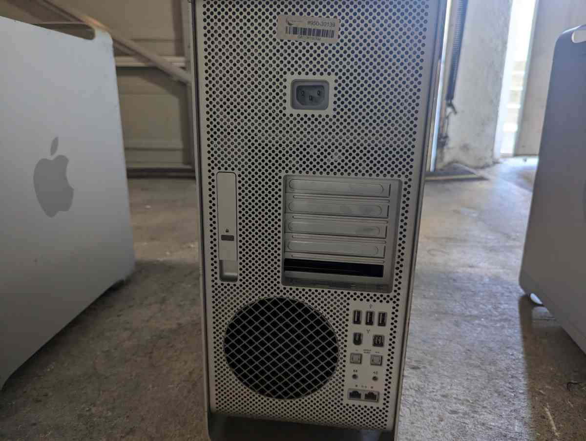 Mac Pro 4Core computers
