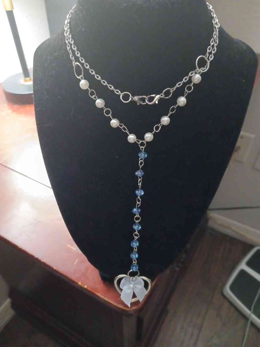 necklaces - Kissimmee, Florida - FleaMarketBay