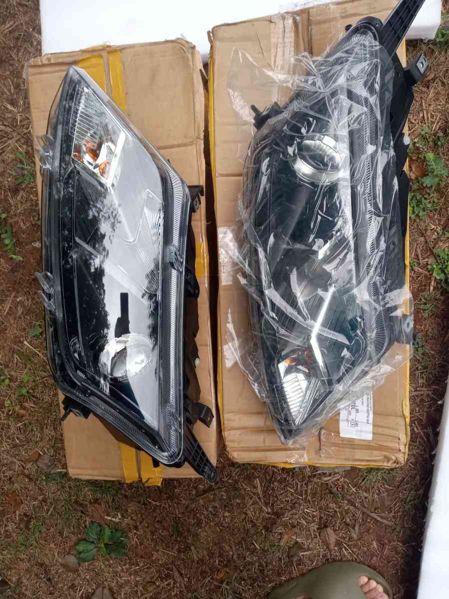 juwgo de faros para kia optima 2014 2015 - Duluth, Georgia - FleaMarketBay