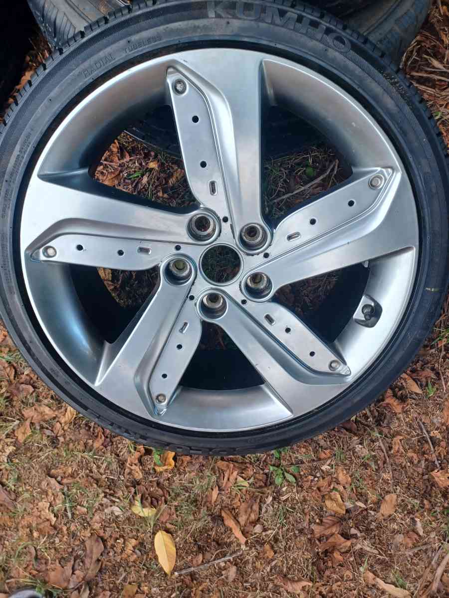 Tires and Rims 18inch - Mansfield, Texas - FleaMarketBay