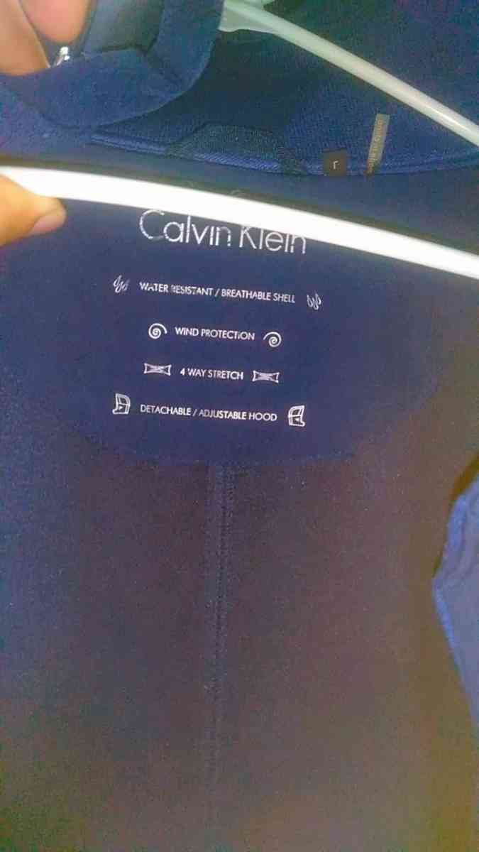 hood 1 - Achilles, Virginia - FleaMarketBay