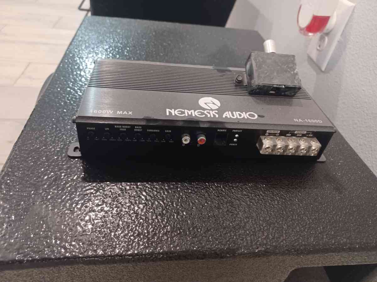 Euphoria EW7 Speaker Comes with AMP - Mansfield, Texas - FleaMarketBay