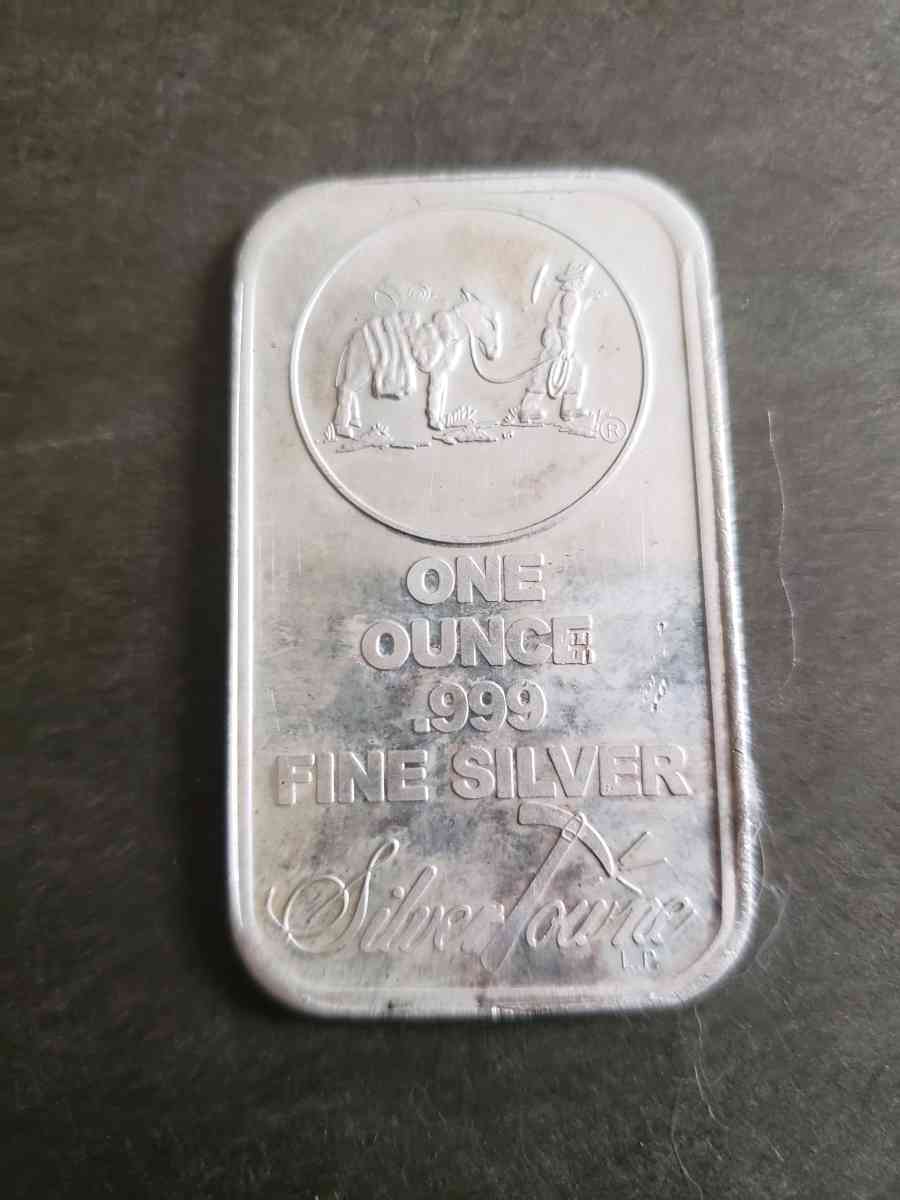 One ounce gold bar