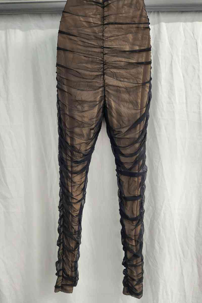 Fashion Nova Nude w Black Overlay Ruched Leggings Womens M