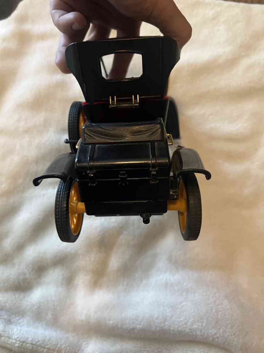 1989 New Bright Model T Cars