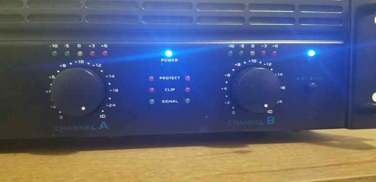 Pyle Amplifier 2 channel Home theater