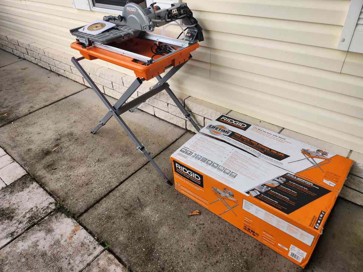 RIDGID Wet Tile Saw with Stand - Homosassa, Florida - FleaMarketBay