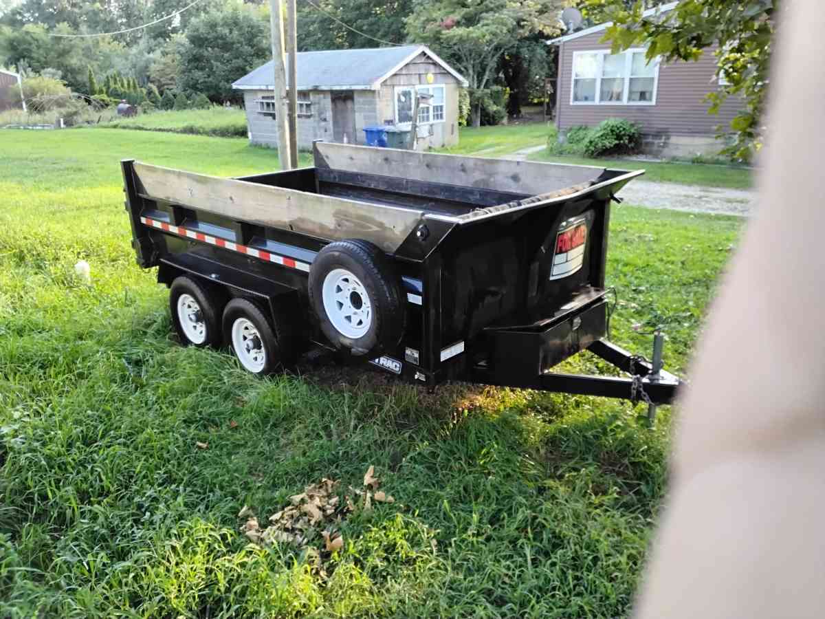 2018 SurTack Dump Trailer with Ramps Like New