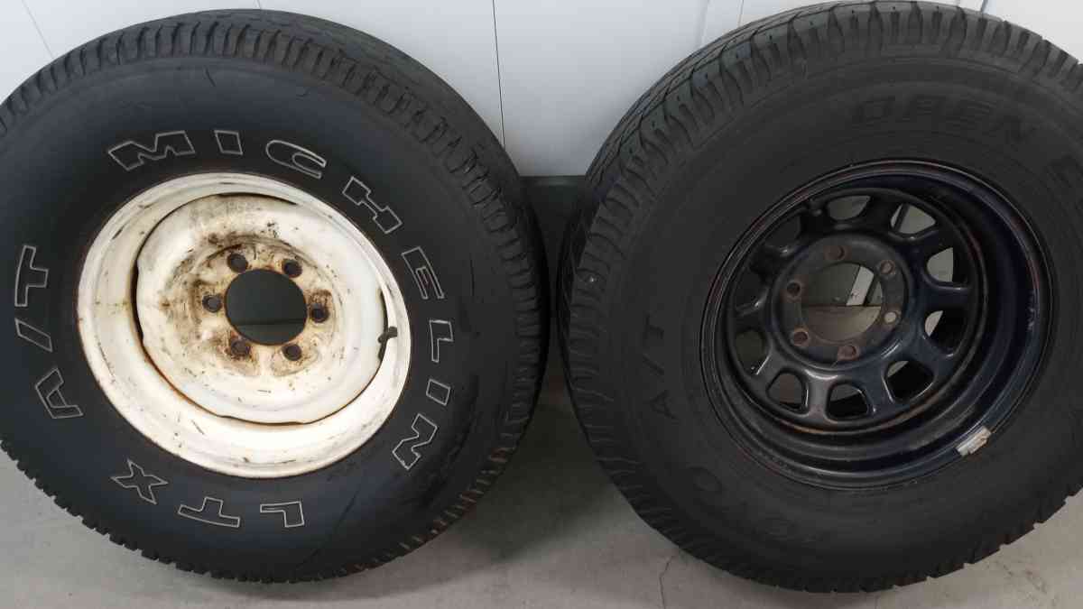 the  set of 4 tires and wheels R15
