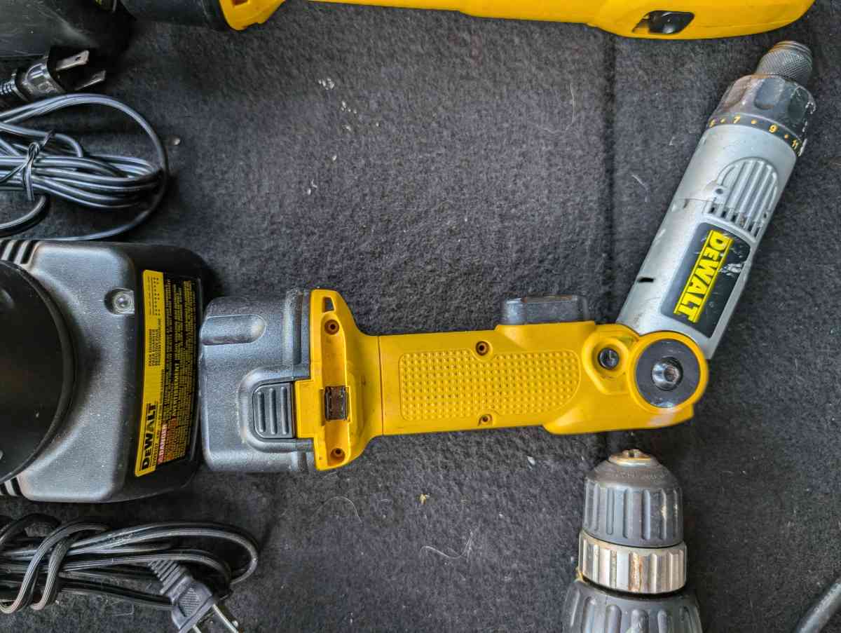 DEWALT MILWAUKEE COMBO