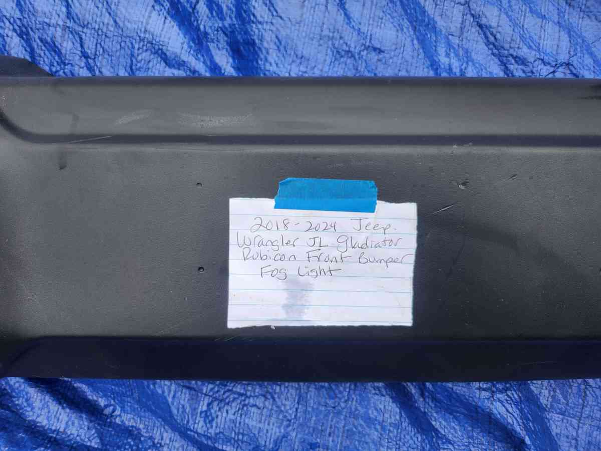 Jeep Wrangler Front Bumper - Homosassa, Florida - FleaMarketBay