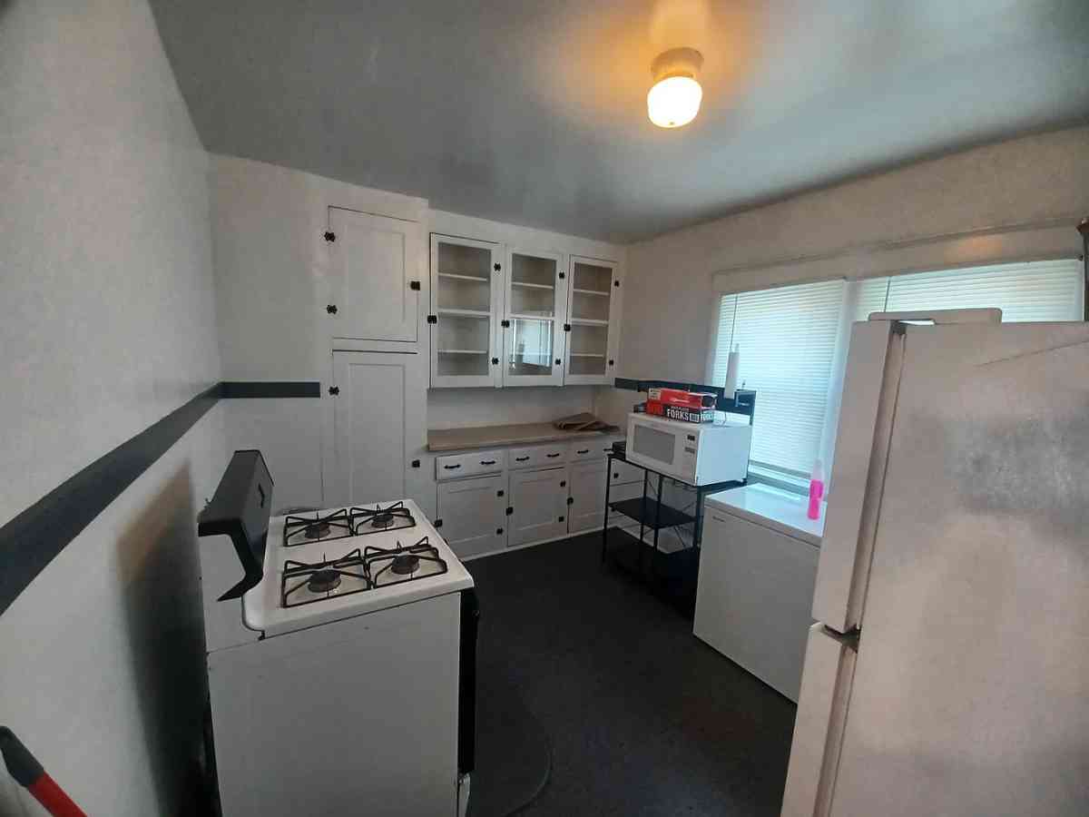 House for rent - Buffalo, New York - FleaMarketBay