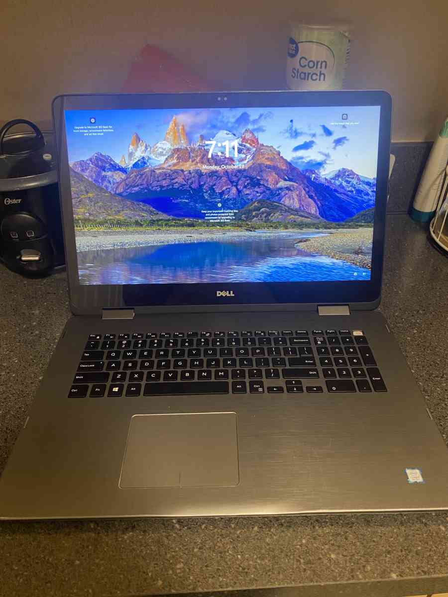 Inspiron Dell i7 8gen 2 in 1