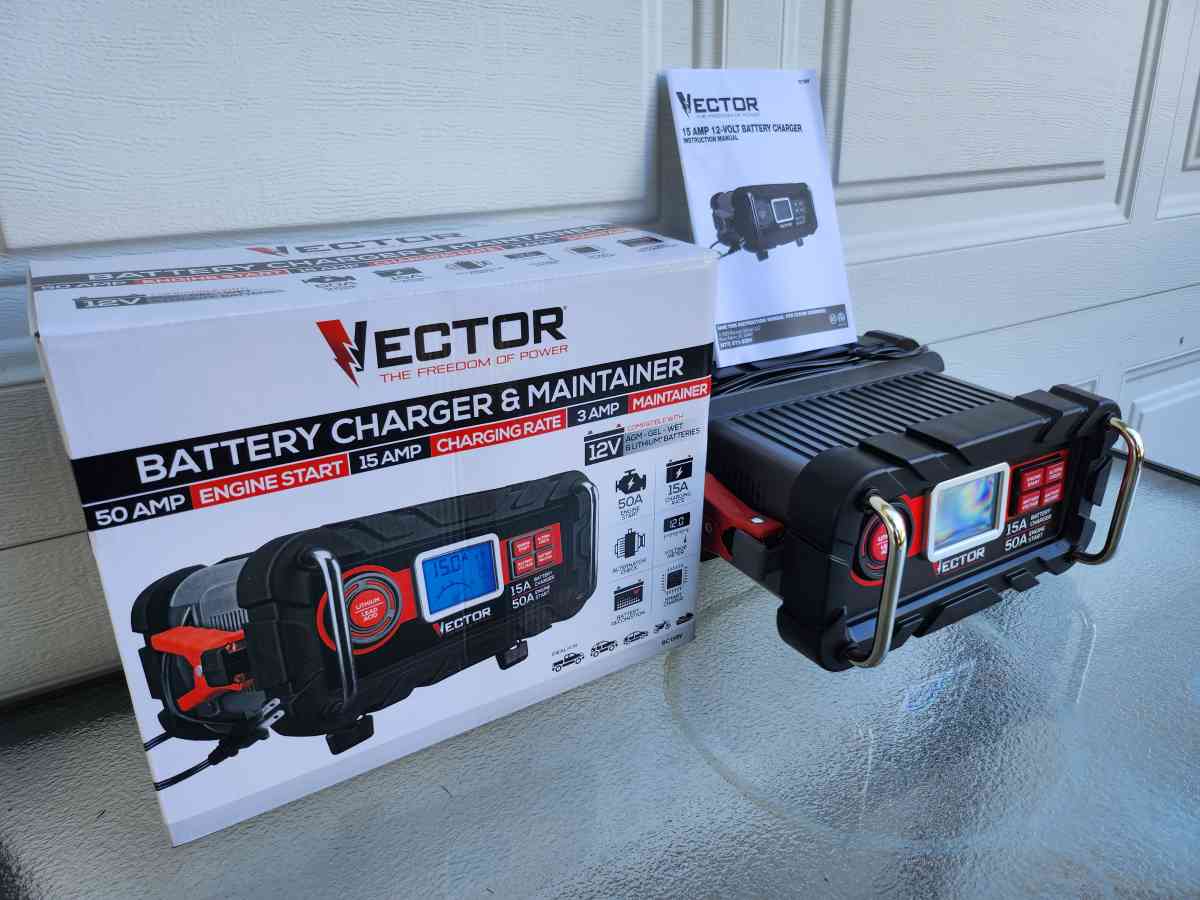 Vector Battery Charger and Maintainer - Homosassa, Florida - FleaMarketBay