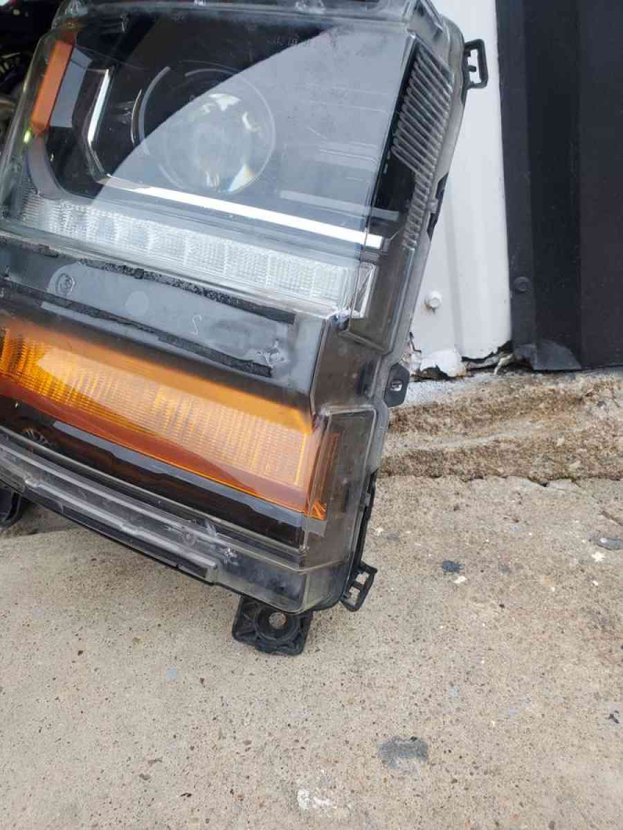 1faro izquierdo para Chevy Silverado 1500 2016 2018 OEM B124