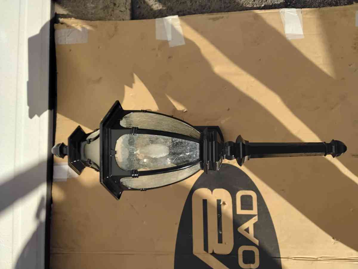 Nice Black Large Outdoor Lantern Style Look Like New