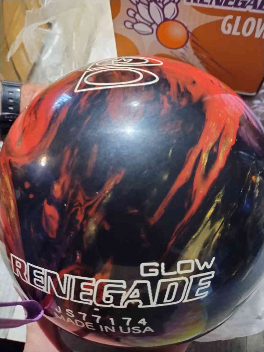 there are new bowls balls with no holes I have 24 of them