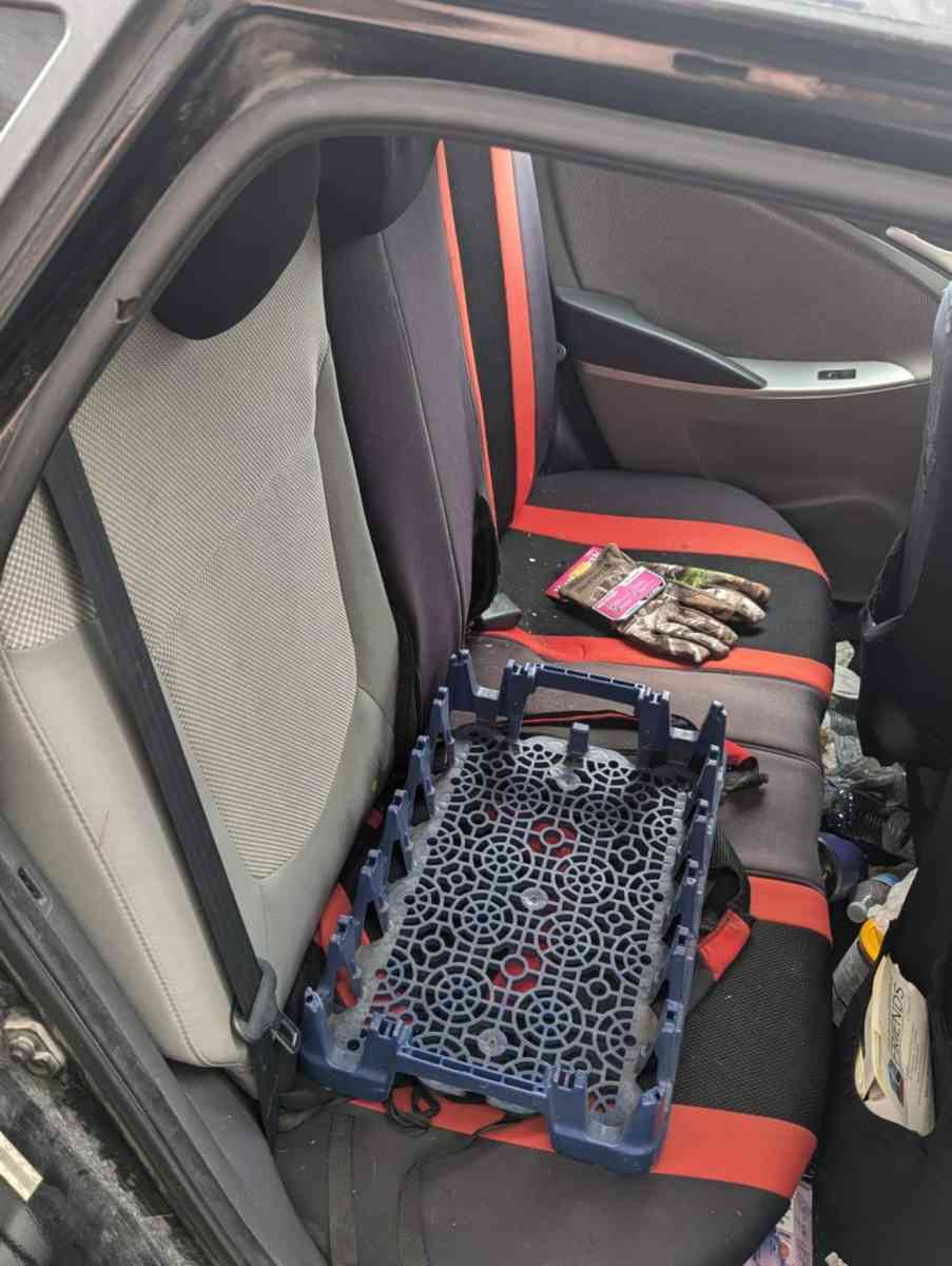 2014 Hyundai Accent hatchback