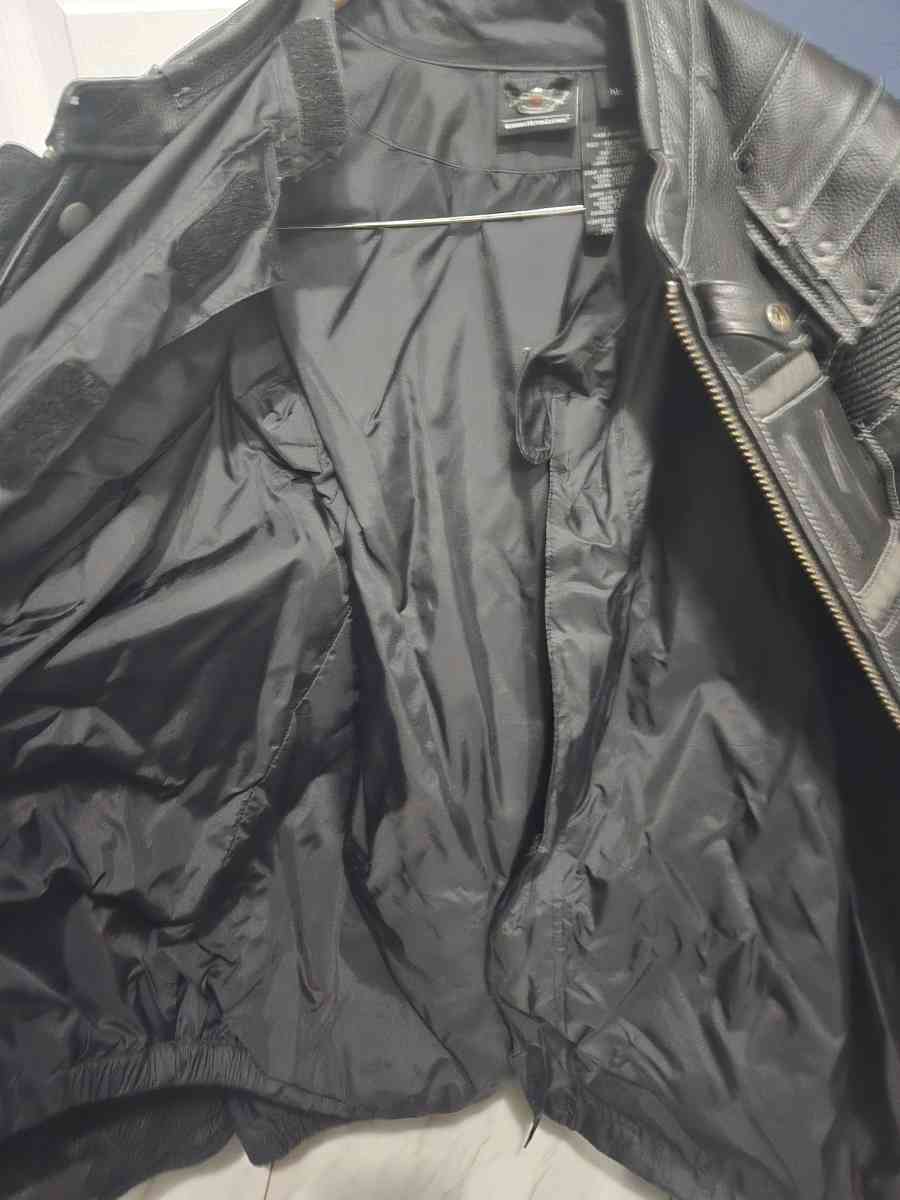 mens HarleyDavidson leather jacket