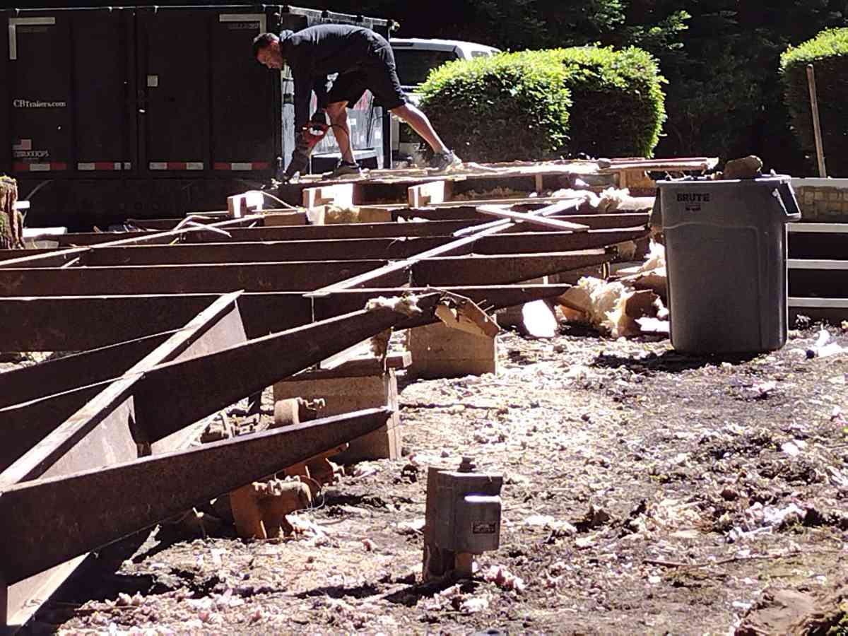 junk hauling and removal service