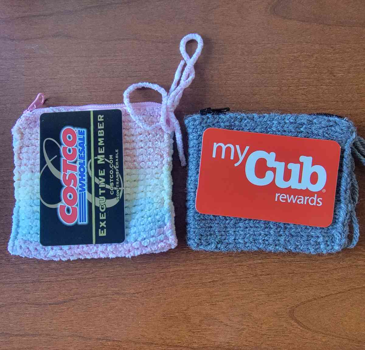 soft knitted wallet pouches - Minneota, Minnesota - FleaMarketBay
