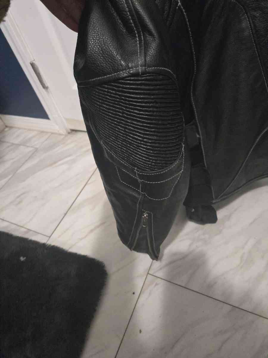 mens HarleyDavidson leather jacket