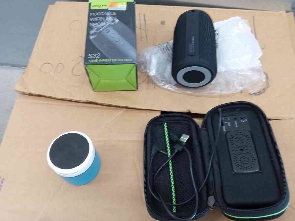 the 3 portables speaker