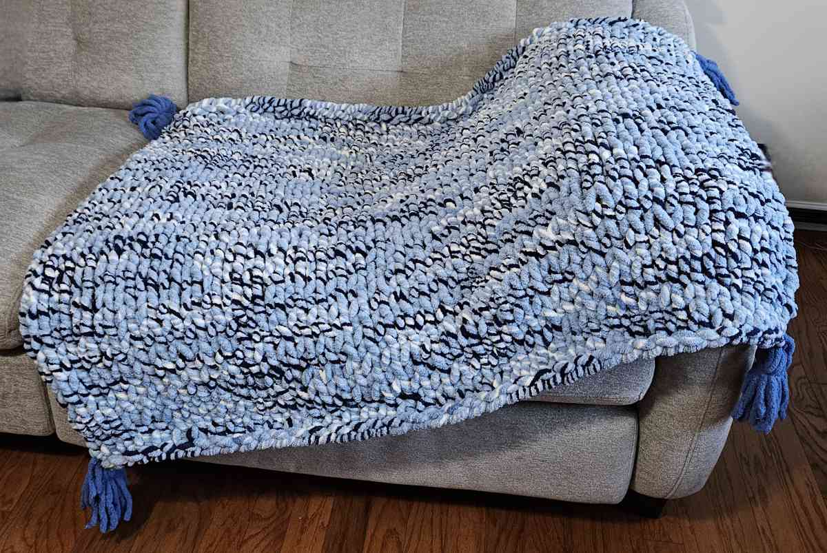 Carolina Themed Throw - Durham, North Carolina - FleaMarketBay