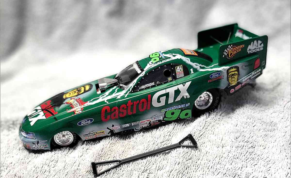 autographed john force