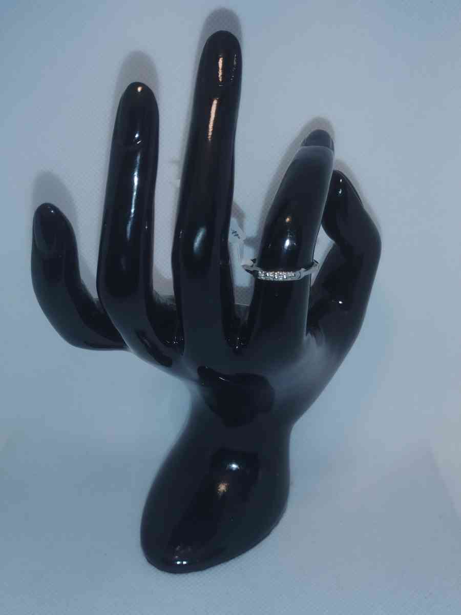 Knuckles Style Silver Ring GA