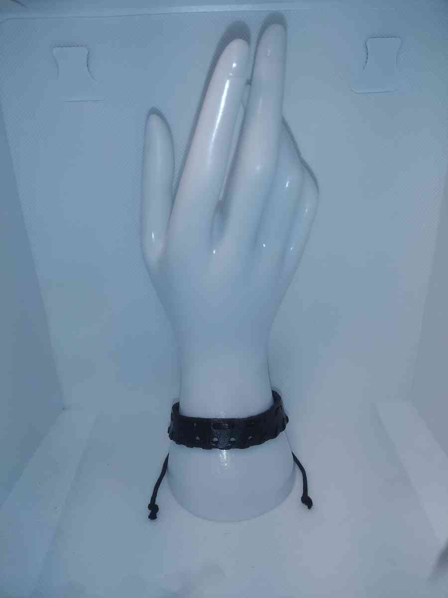 Faux Leather Bracelet straight black