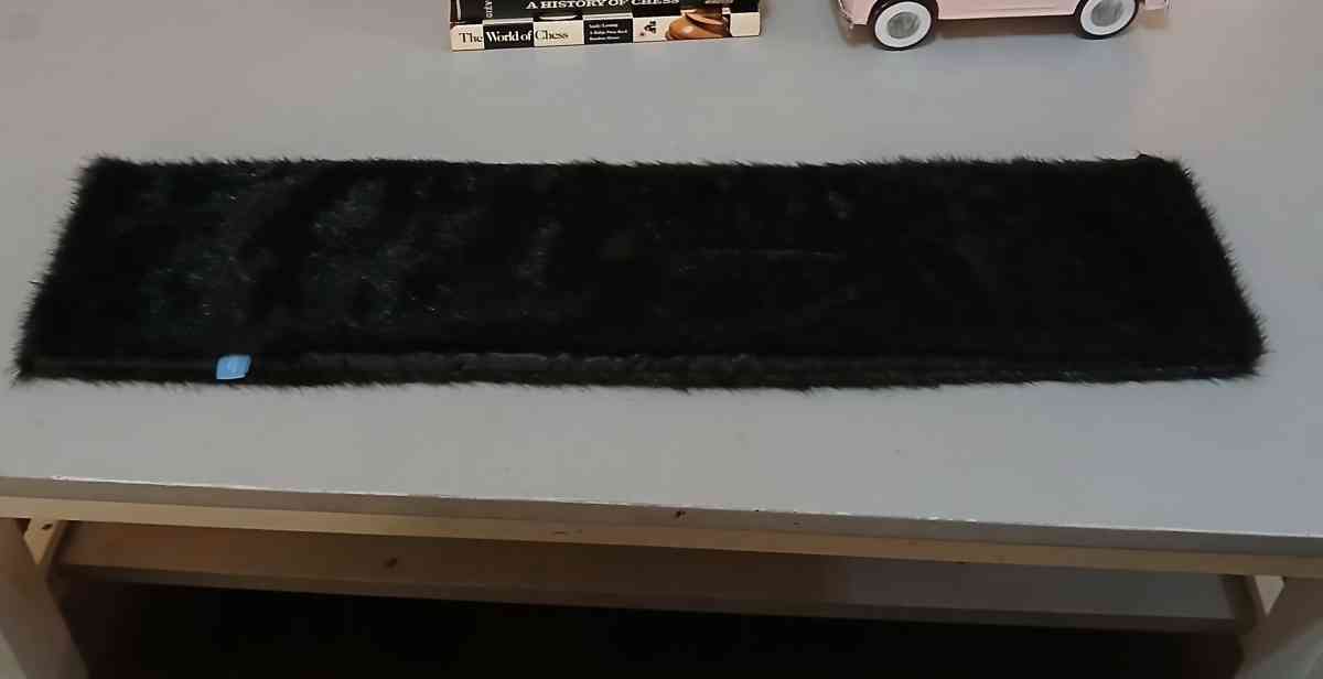 Vera Wang Faux Fur Scarf