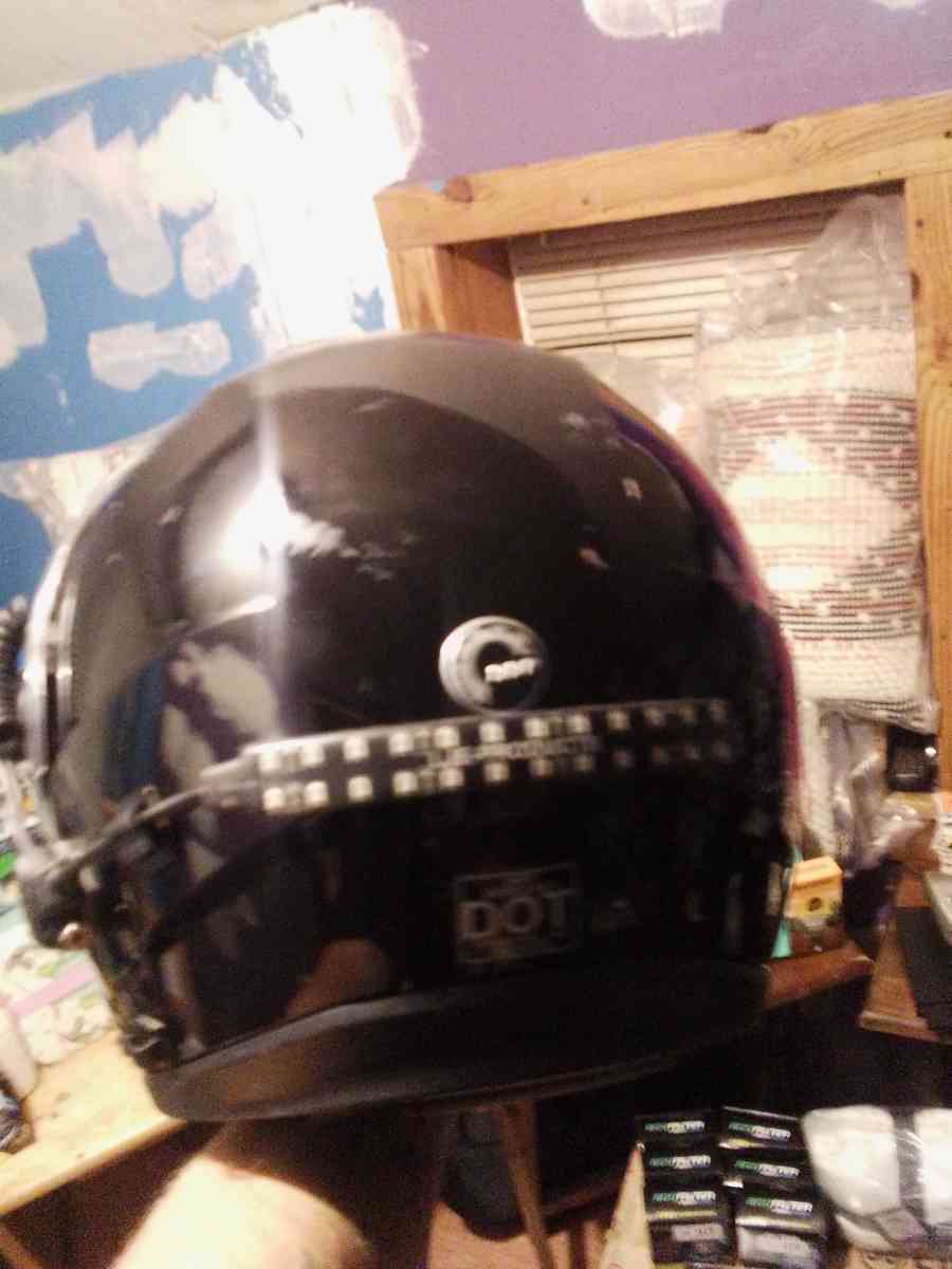 brand new helmet asking 7000 - New York, New York - FleaMarketBay