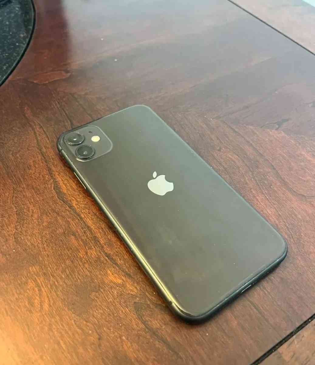 iPhone 11 Black 64Gb Unlocked - Paterson, New Jersey - FleaMarketBay