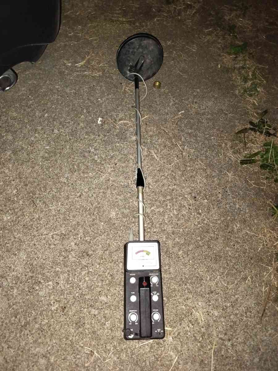 saw tool box vac pipe bender and metal detectors