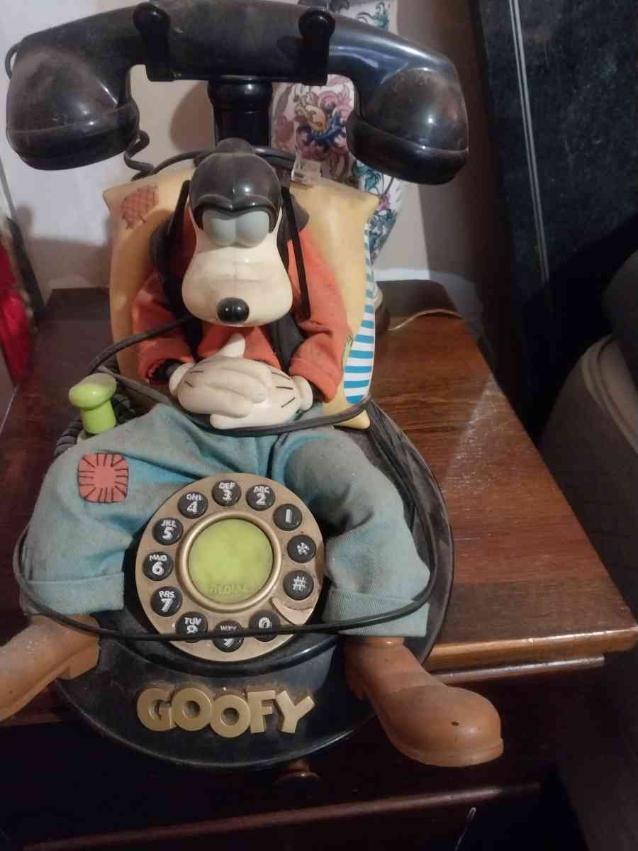 goofy phone - Aaronsburg, Pennsylvania - FleaMarketBay