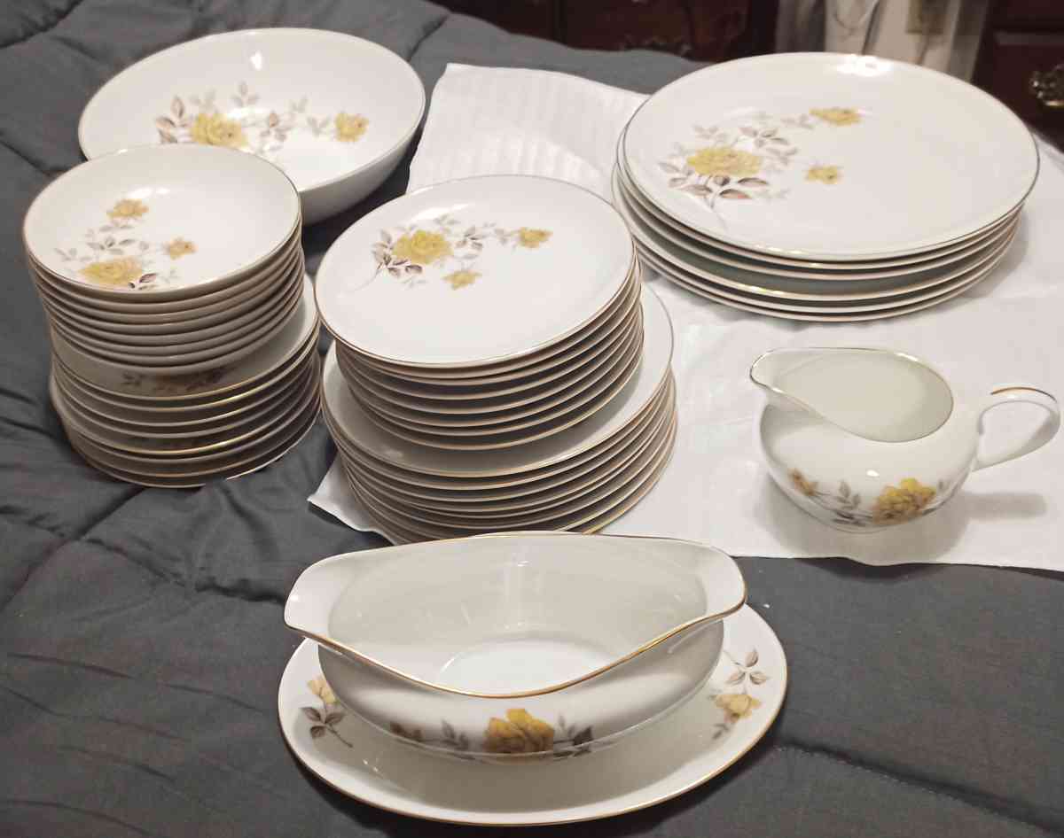 style house Valerie fine China