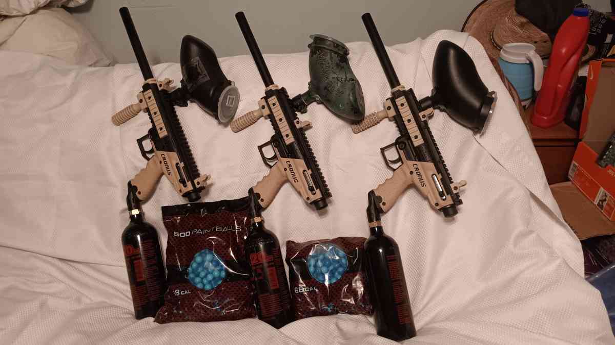 3 Cronus semi auto paintball guns with 20oz co2 tanks - Swoope, Virginia - FleaMarketBay