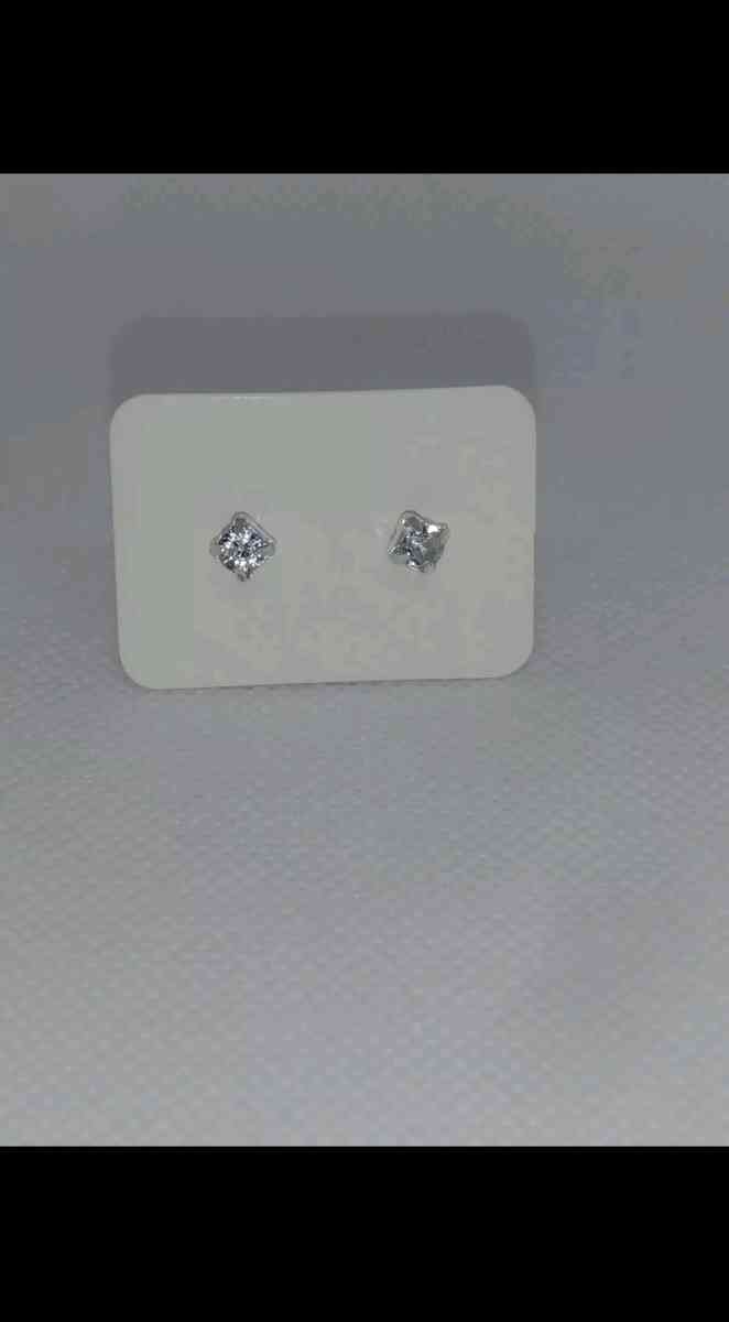 6 Earrings Studs Set Medium