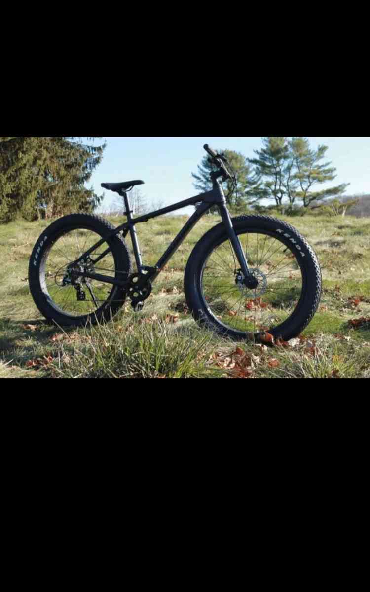Fat Tire Mountain Bike 26 Black NEW