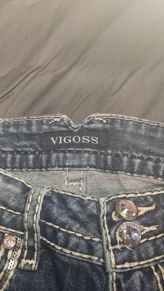 Vigoss Jeans - Fairfield, Iowa - FleaMarketBay