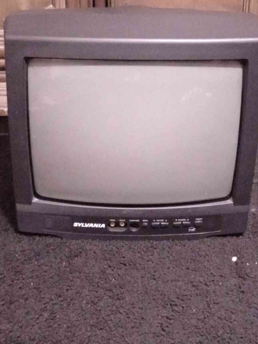 Vintage Sylvania TVK131 Television 13 TV Retro Tube