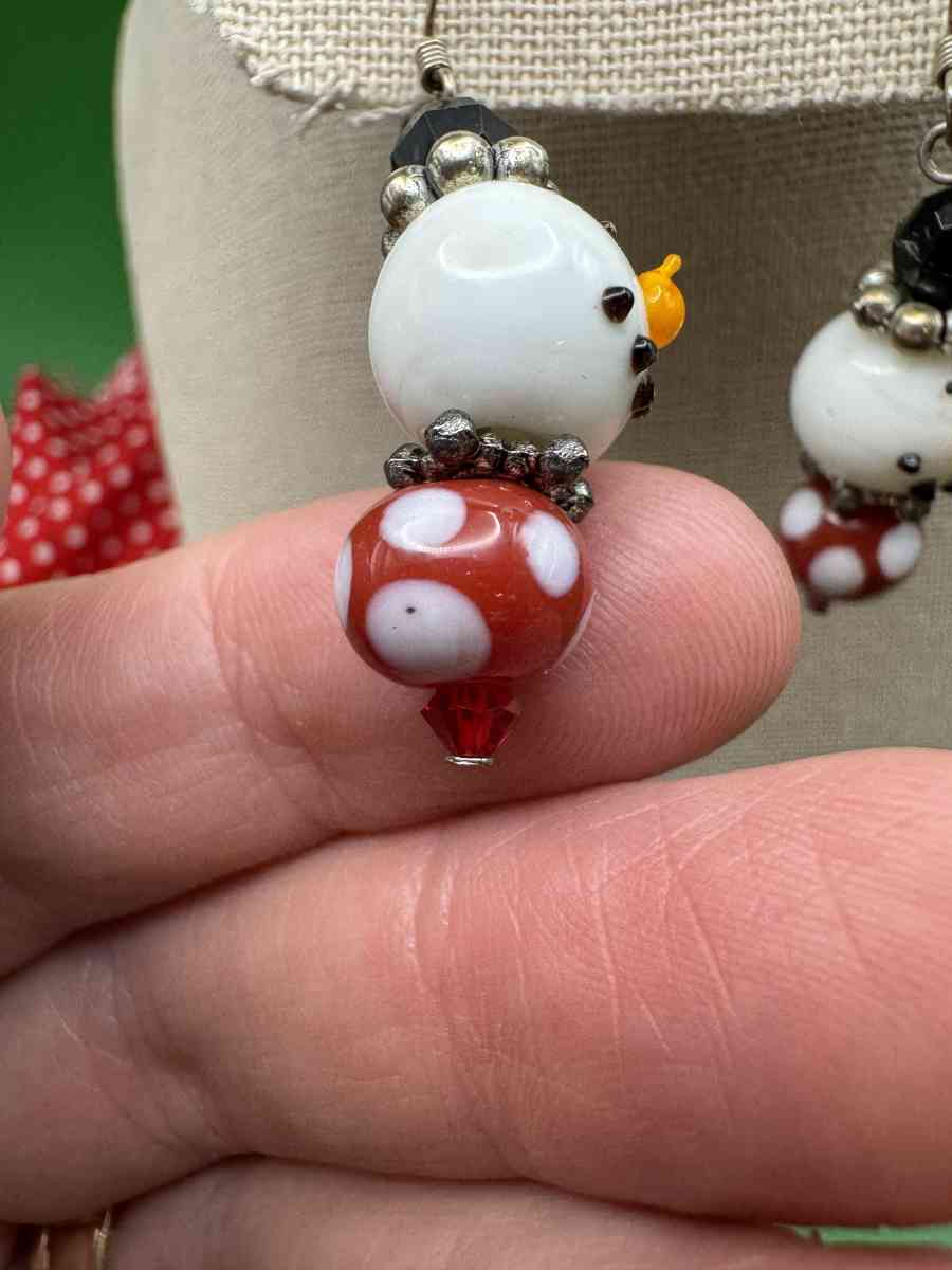 2040Vintage Art Glass Hand Blown Snowman Earrings Dangle Dro