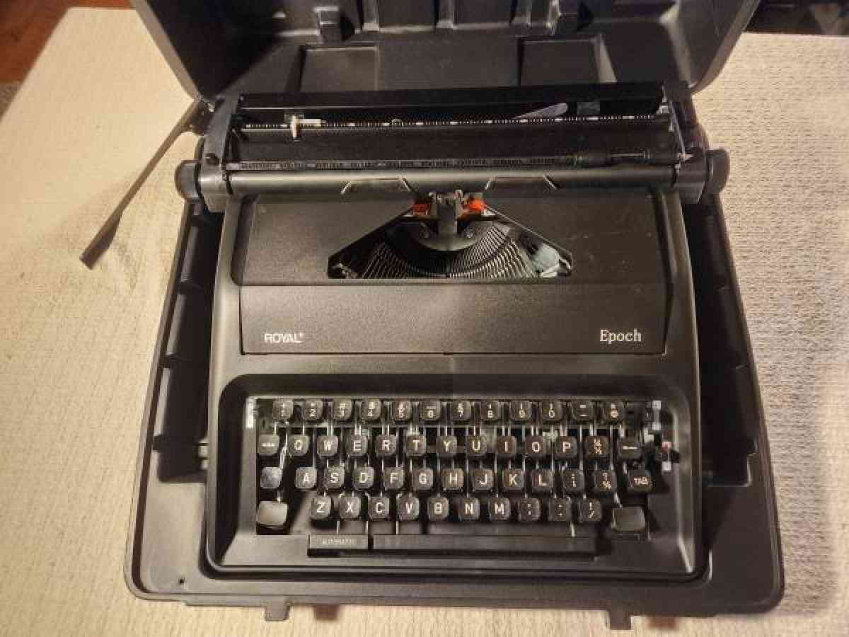 portable typewriter with hard case