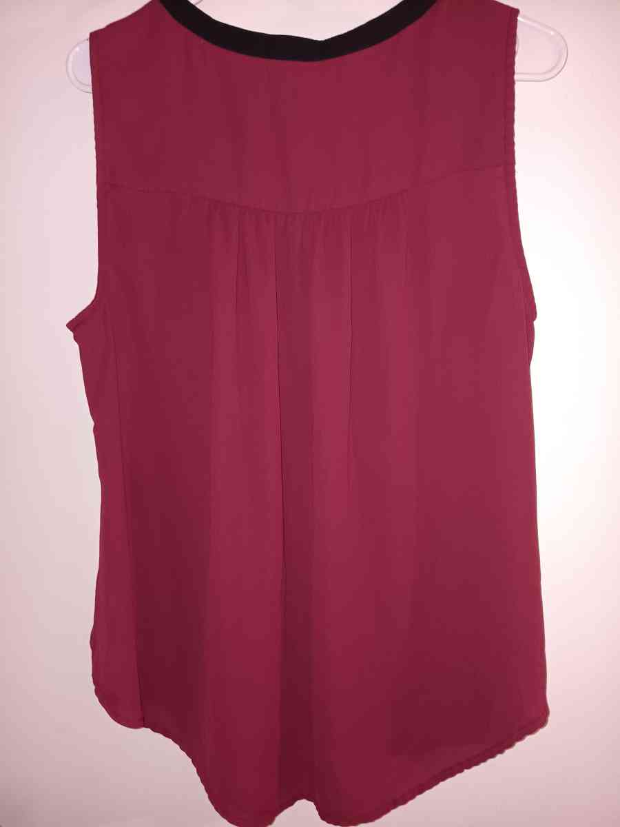 Womens Torrid tank top size O - Prentiss, Mississippi - FleaMarketBay