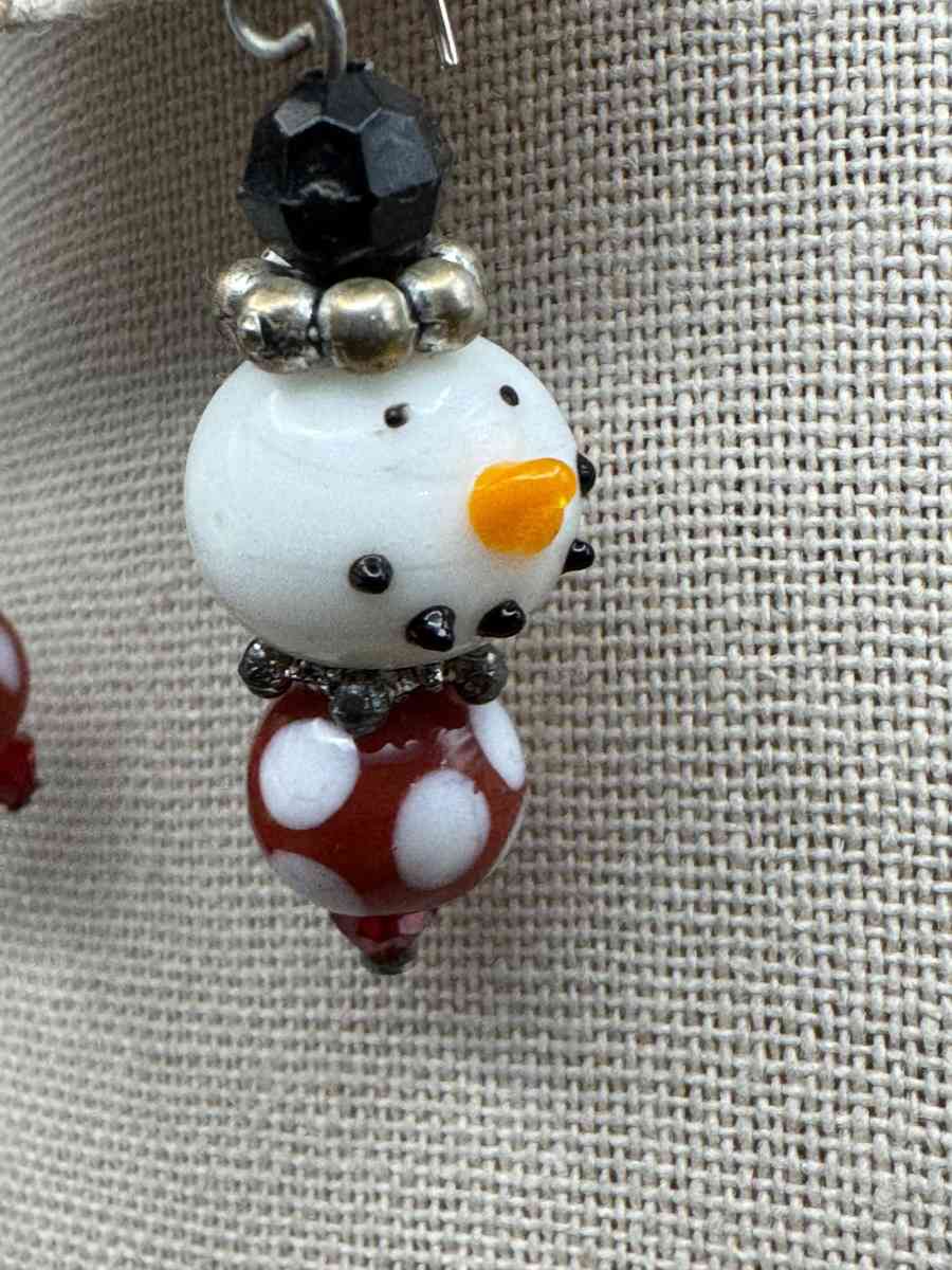 2040Vintage Art Glass Hand Blown Snowman Earrings Dangle Dro